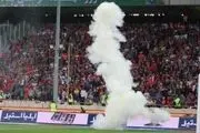 پرتاب نارنجک توسط هواداران پرسپولیس