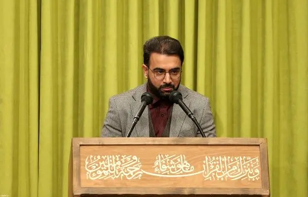 دیدار مداحان و شاعران اهل بیت‌(ع) با مقام معظم رهبری/گزارش تصویری