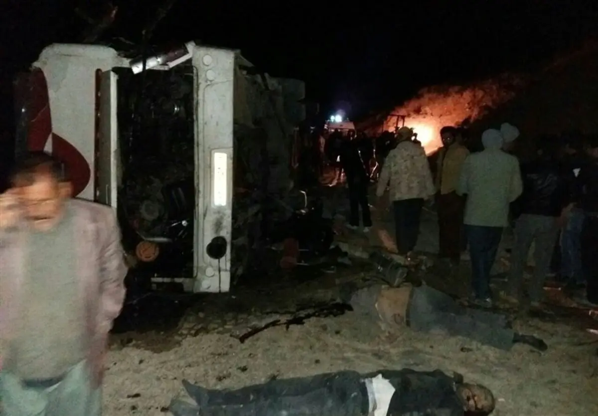 آمار جانباختگان حادثه اقلید ۲۹ نفر شد