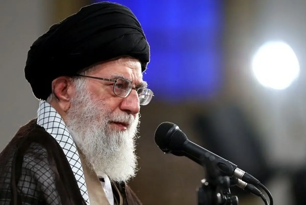 دیدار وزیر و مسئولان وزارت خارجه و سفرا با رهبر انقلاب