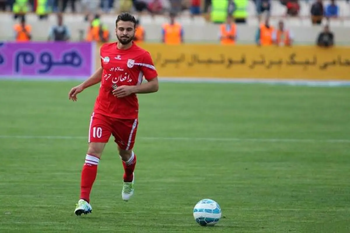 رفیعی در دو راهی؛  پرسپولیس یا استقلال؟