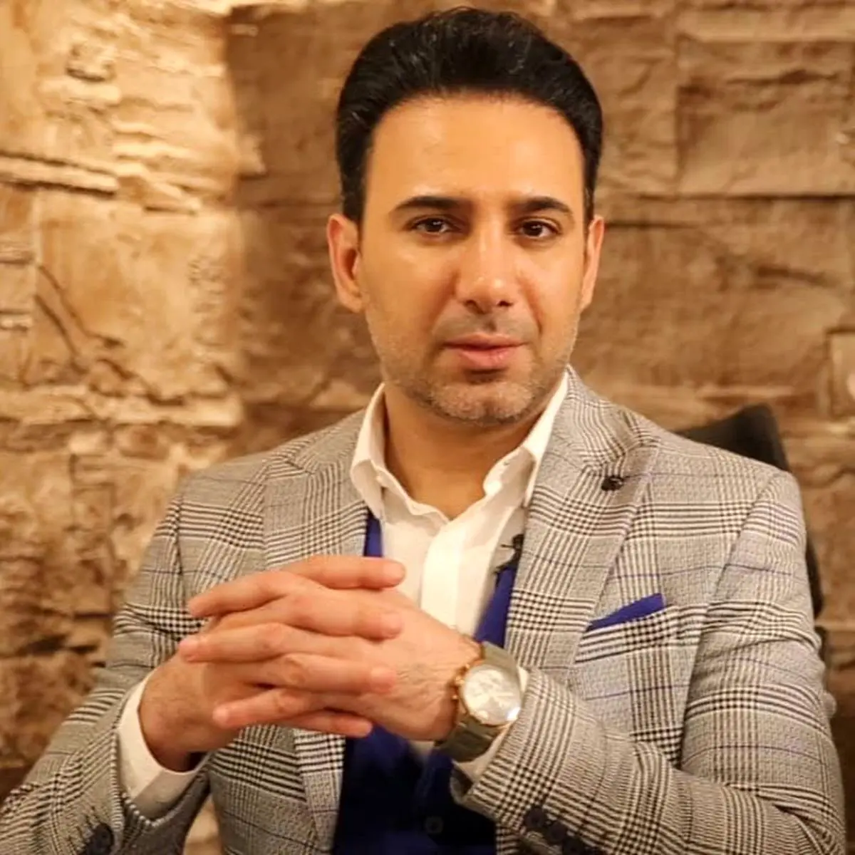حال وخیم آقای گزارشگر پس از ابتلا یه کرونا /عکس
