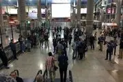 حبس زائران اربعین در فرودگاه امام خمینی(ره) /  زائران نه راه پس دارند نه راه پیش!