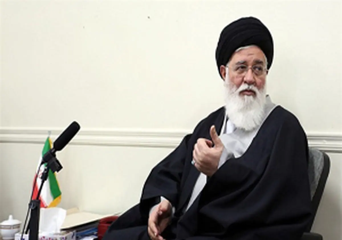 ورود فرهنگ غربی با تأسیس مدارس توسط شرکتهای تجاری
