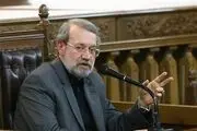 اولین نطق لاریجانی پس از ریاست/با عارف همگرایی داریم