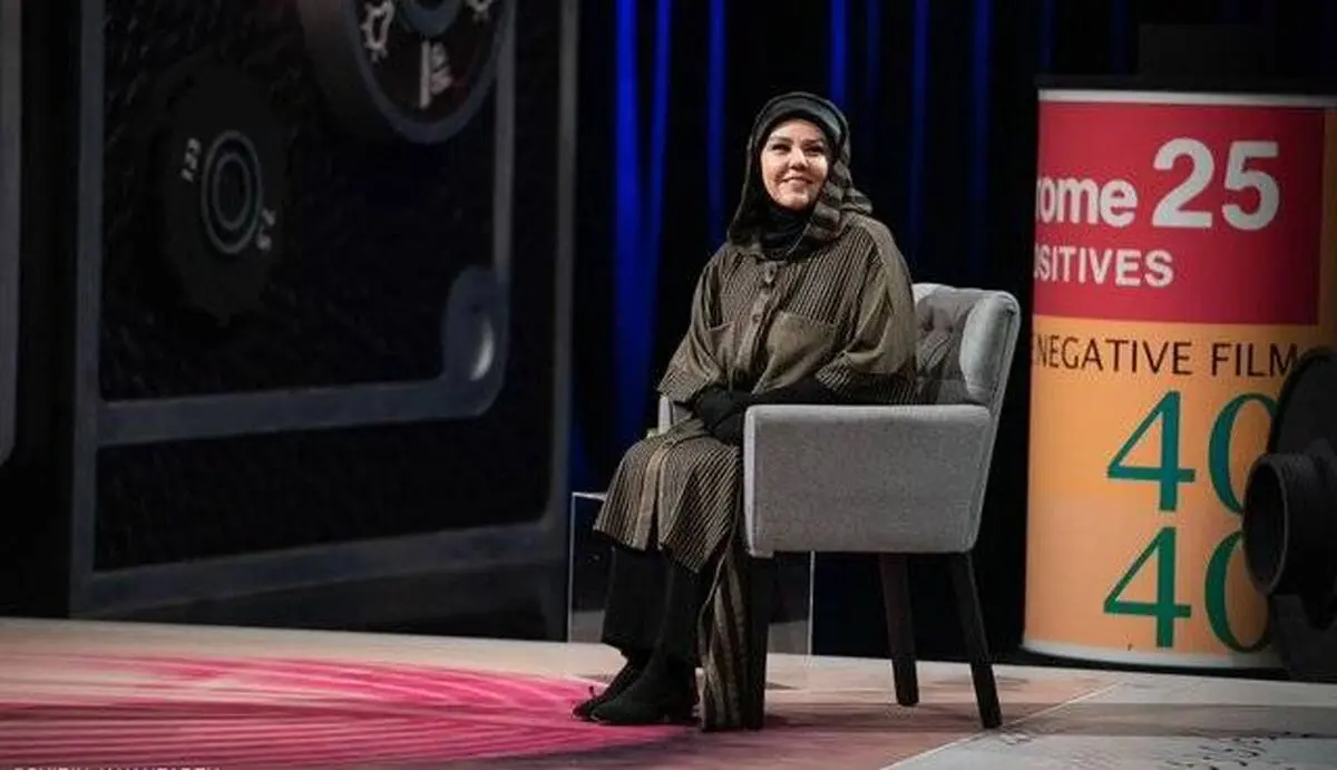 افسانه چهره‌آزاد: مدیون مادربزرگ مرحومم هستم
