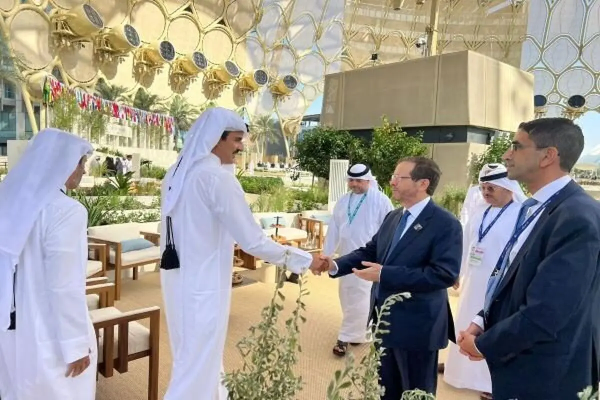 دیدار «دوستانه» امیر قطر و رییس رژیم صهیونیستی جنجالی شد