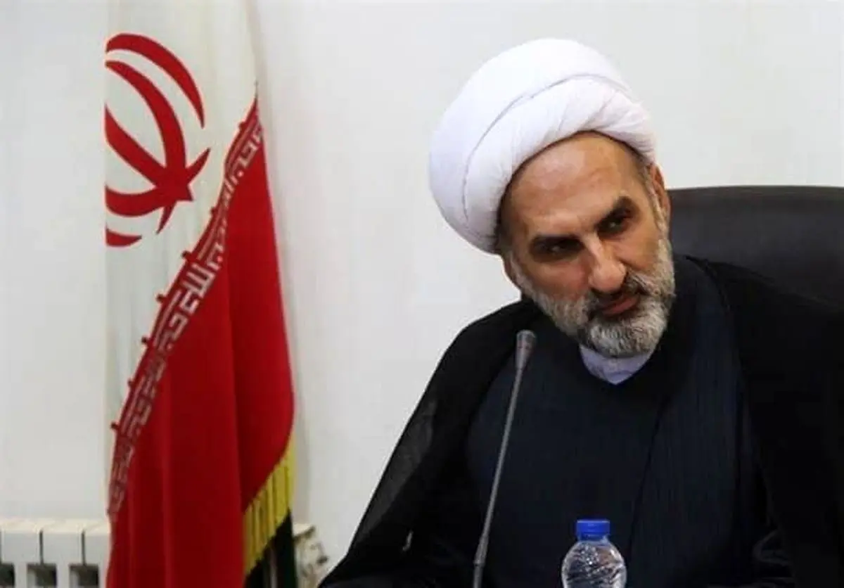در برجام نه زیاده خواهی می کنیم و نه از حق و مواضعمان کوتاه می آییم
