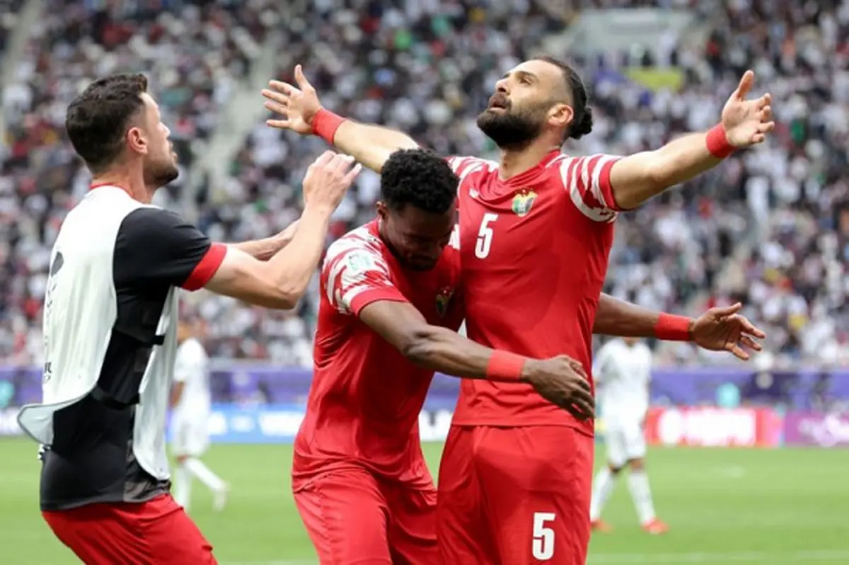 چشم پرسپولیسیها بهدنبال یک ستاره جدید