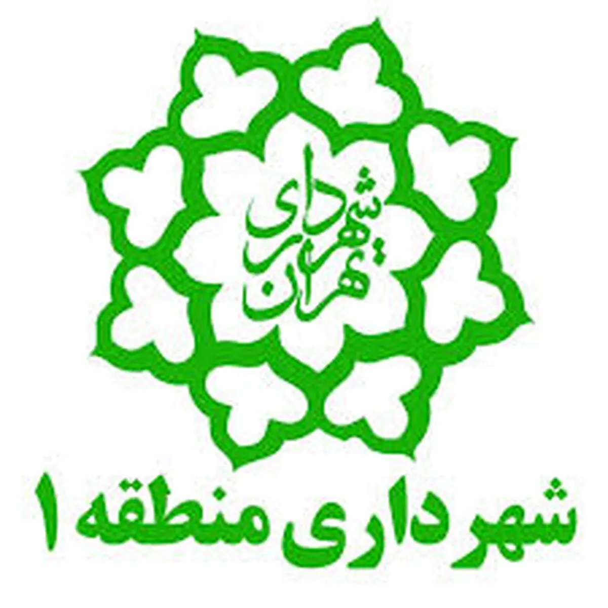 هم‌زمانی شروع بارش برف با ساعات پیک ترافیک موجب ایجاد گره ترافیکی شد