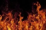 گیر افتادن دختر ۱۴ ساله در میان شعله‌های آتش | آتش‌سوزی یک آپارتمان در سعادت‌آباد تهران + عکس