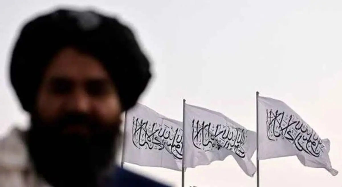 کمک دلاری طالبان به مهاجران افغان