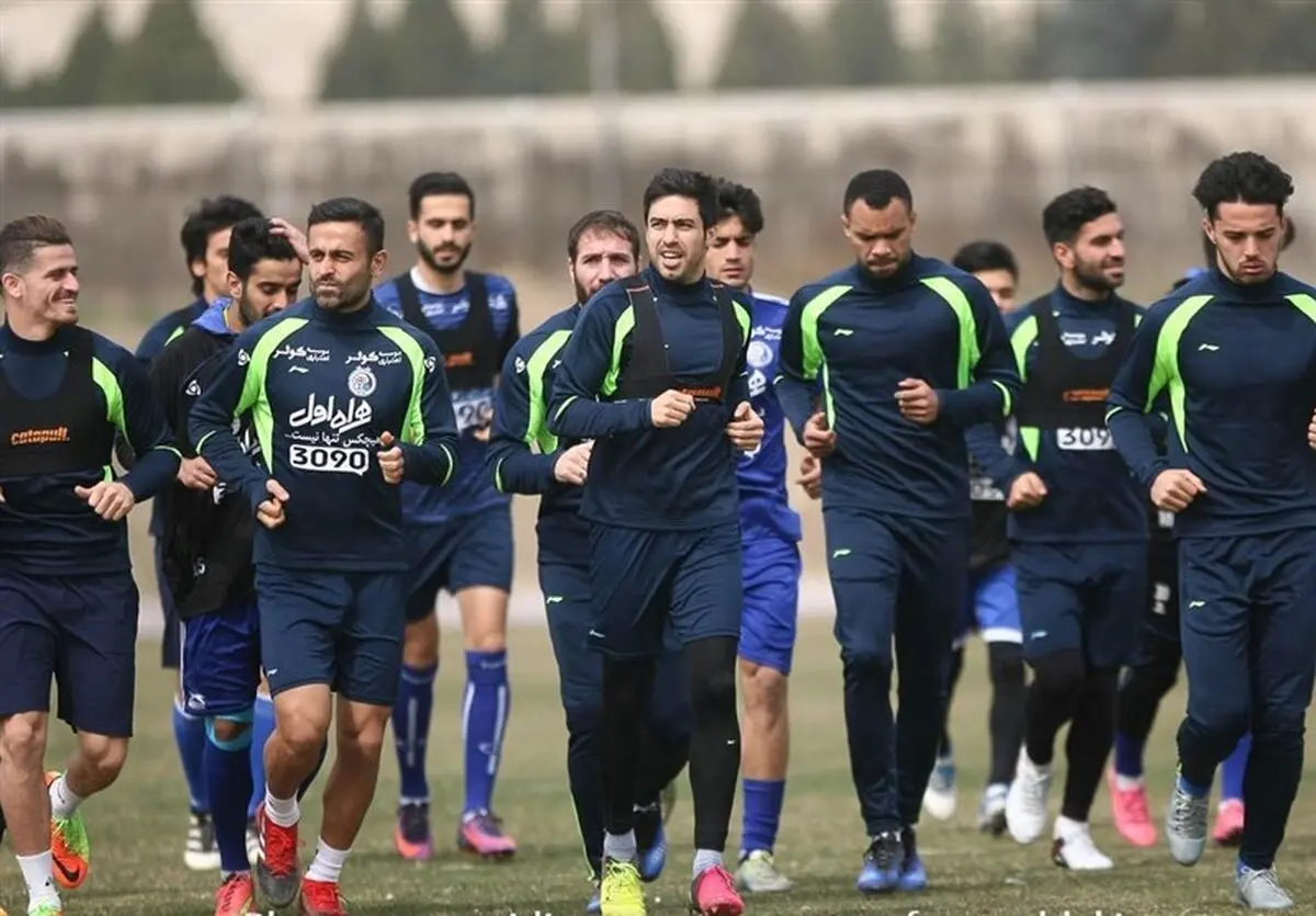 برخورد گرم استقلالی‌ها با مایلی‌کهن و ملوانی‌ها / عکس