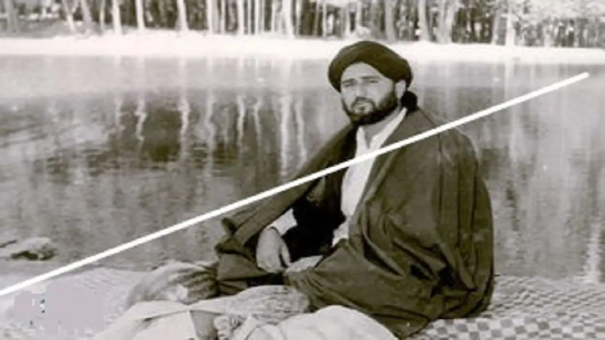 وقتی سید مصطفی از ساواک اطلاعات می‌گیرد