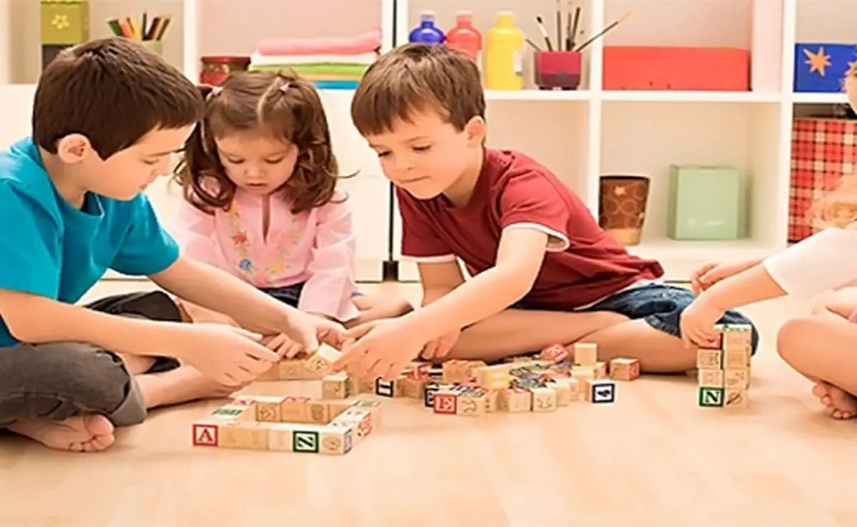 چگونه با ساده ترین کارها بچههای خود را سرگرم کنید؟