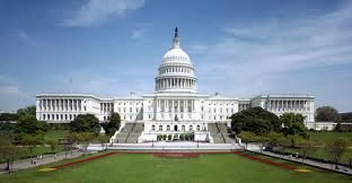 پزشک افشاگر کاخ سفید استعفا داد