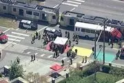 ببینید| تصادف هولناک مترو با اتوبوس؛ بیش از ۵۰ نفر زخمی شدند
