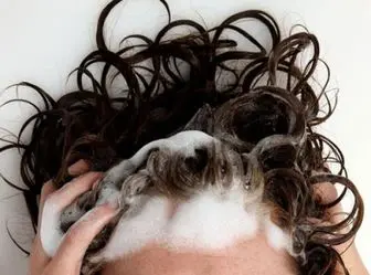 خوابیدن با موهای خیس خطرناک است!
