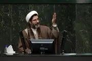 ارجاع تمام مشکلات ارزی به بانک مرکزی خطا است