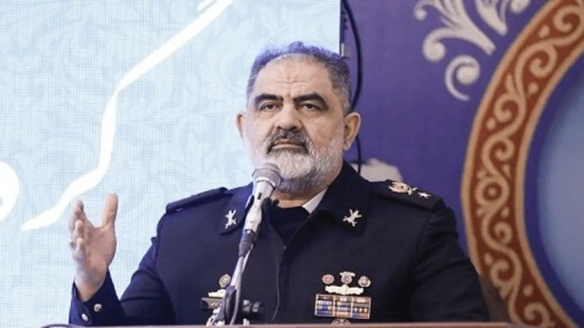 دریادار ایرانی:‌ خوک زرد آمریکایی دربارۀ ملت ایران اشتباه کرد 