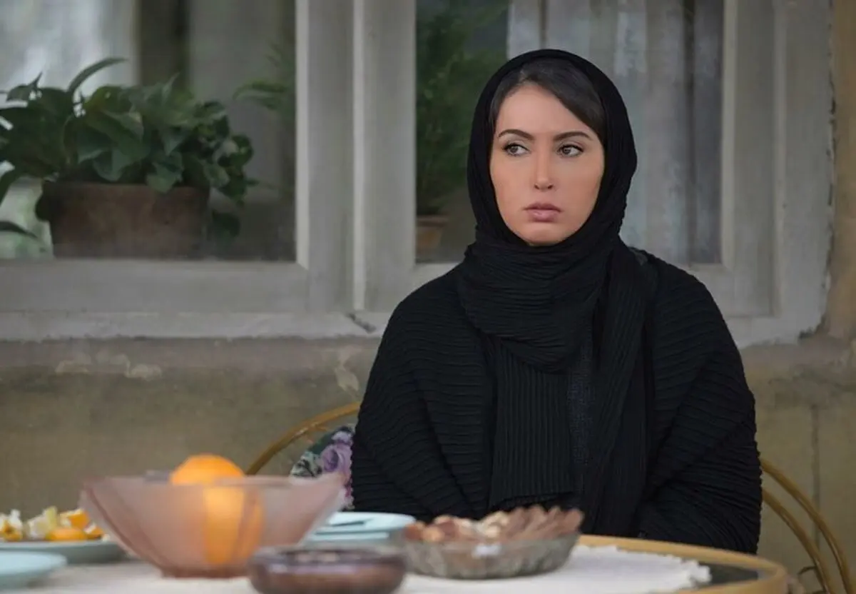 بازیگر «بانوی عمارت» سیاه پوش شد/ عکس