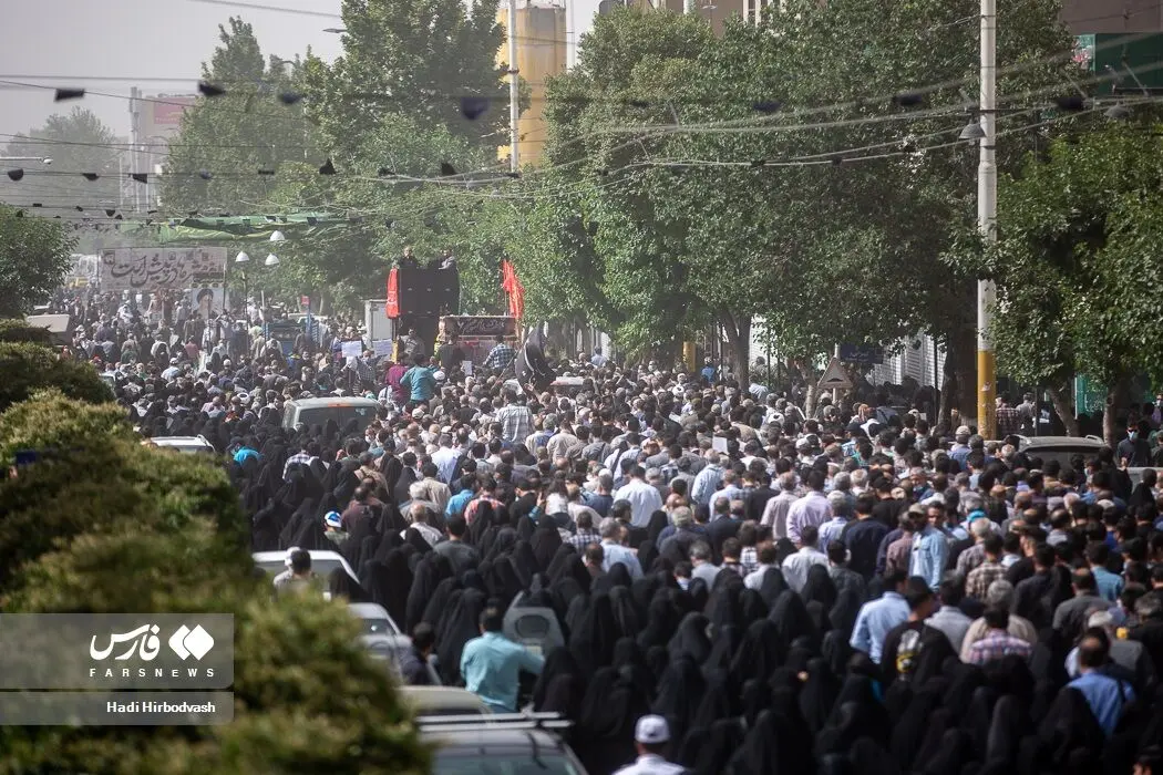 مراسم تشییع پیکر شهید صیاد خدایی/گزارش تصویری