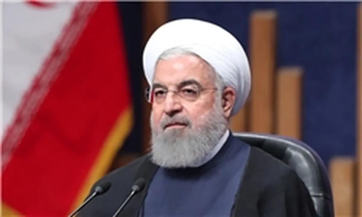 مراسم سالروز صنعت دفاعی با حضور روحانی آغاز شد