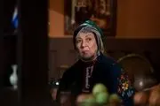 خانم بازیگر: شایعه کردند که به خاطر سرطان زمین‌گیر شده‌ام