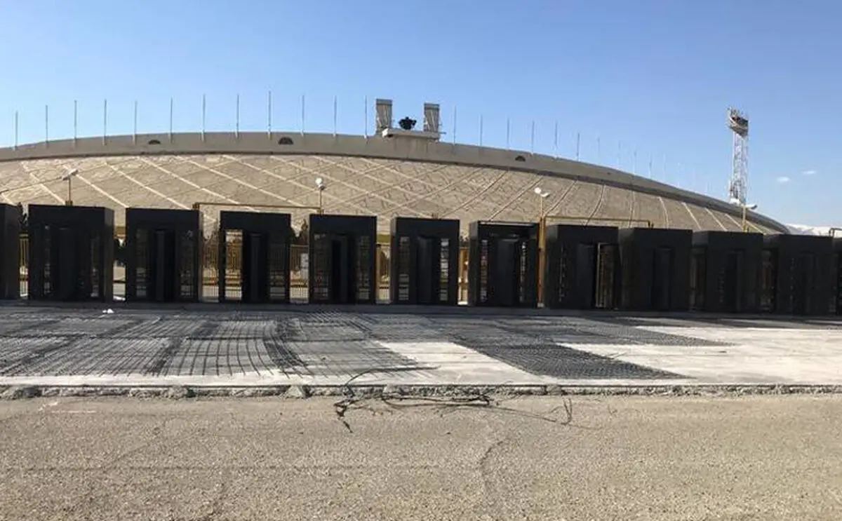 حراج «آزادی» برای یک مشت اسکناس