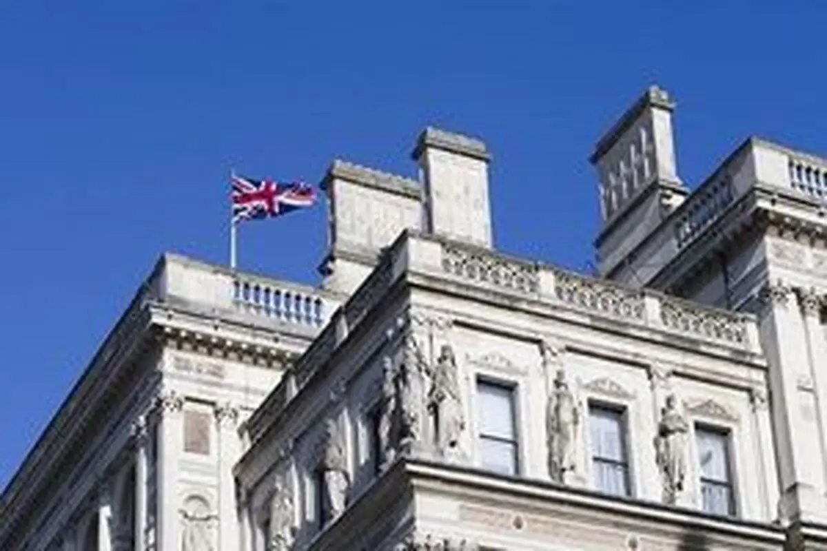 سیاست دولت جدید انگلیس درباره ایران