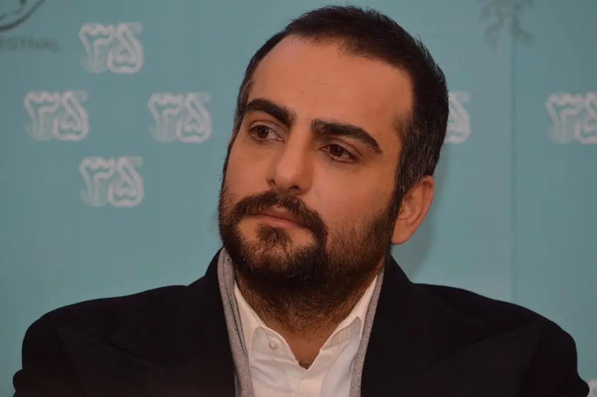 عکس یادگاری متفاوت «حامد کمیلی» با خانم های بازیگر/ عکس