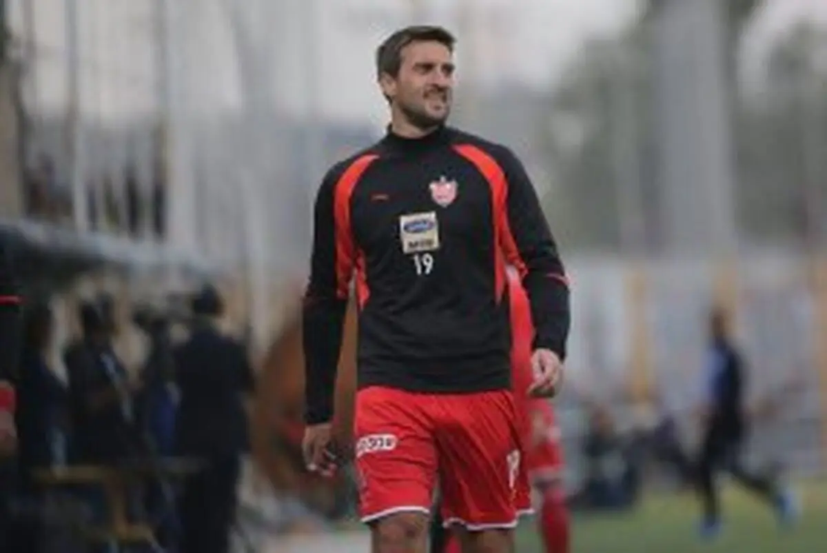 واکنش وکیل بودیمیر به بسته شدن پنجره نقل و انتقالات پرسپولیس