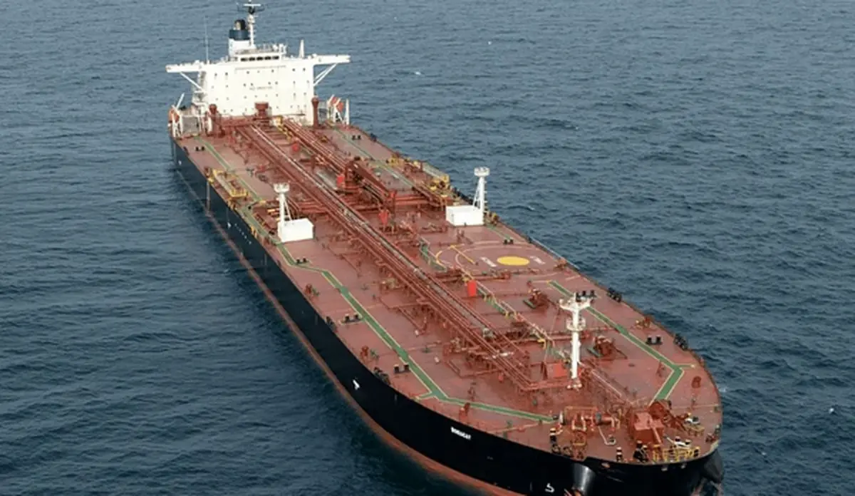 شوک تنگه هرمز به بازار فرآوردهای نفتی در آسیا