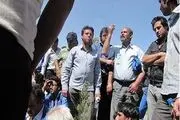 کارگران نساجی بروجرد گوش به زنگ تلفن برای برقراری بیمه بیکاری