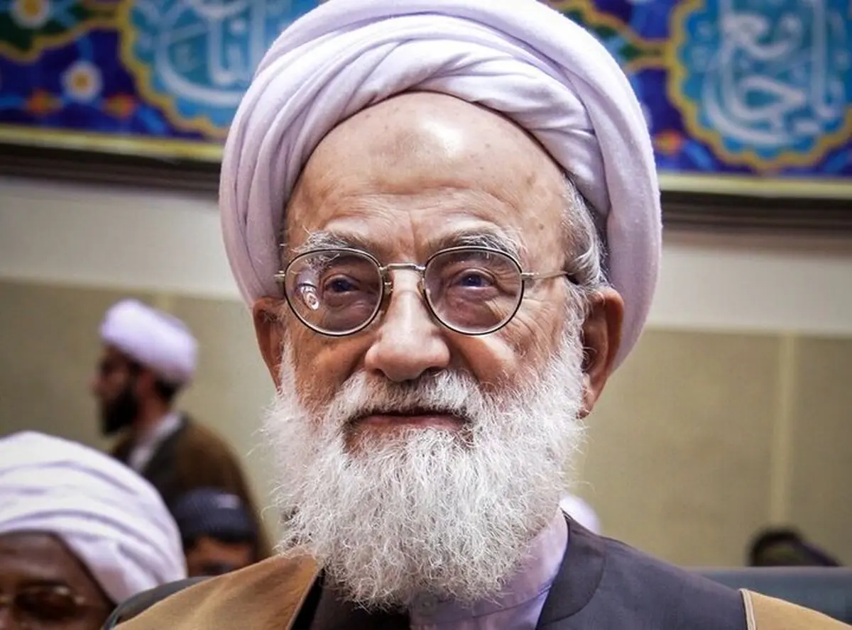 تصاویر وداع با پیکر آیتالله امامی کاشانی