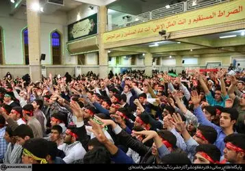 دیدار رهبری با دانش آموزان