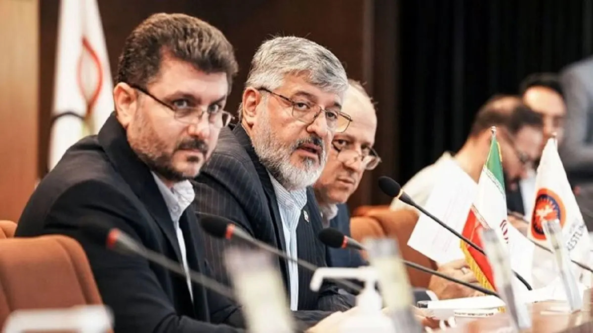 انتقاد پولادگر از صحبت های یاری علیه عباس جدیدی
