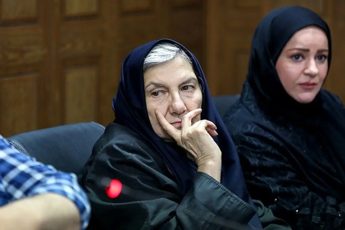 خانم بازیگر: وضعیت معیشت بازیگران تئاتر بد که بود با کرونا بدتر هم شده