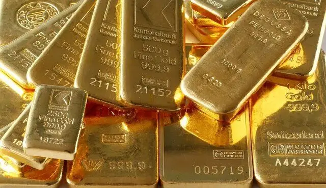 عقب‌نشینی طلای جهانی از رکورد
