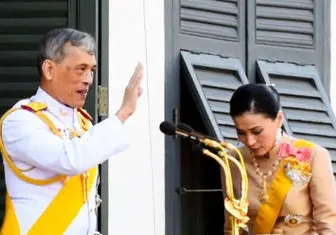 زندگی مرموز پادشاه تایلند/ از ازدواج با بادیگارد شخصی تا انتشار عکسی که سایت دربار را مسدود کرد +تصاویر 