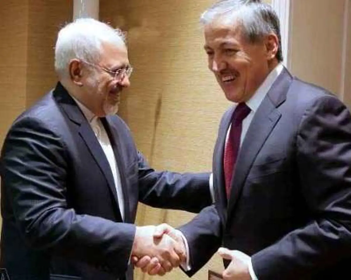 ظریف با همتای تاجیکی خود دیدار کرد