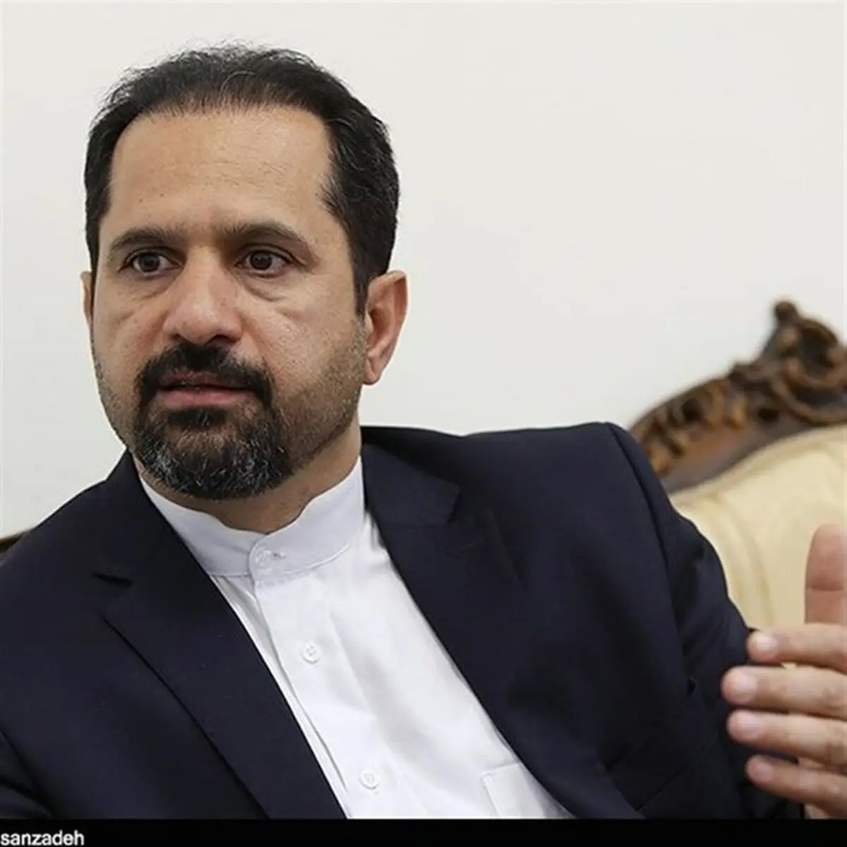 دستیار ظریف: ترامپ در مقابل تهران منزوی شد