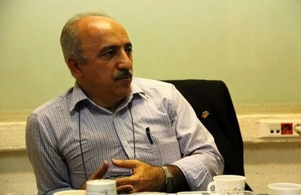 مشکل تحریم‌ها حل نشود امسال «تورم شدید» و «افزایش نرخ‌ها» را خواهیم داشت
