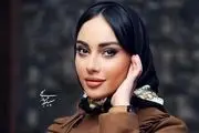 ترلان پروانه و ستاره پسیانی در میان خیل عظیم هواداران در شیراز