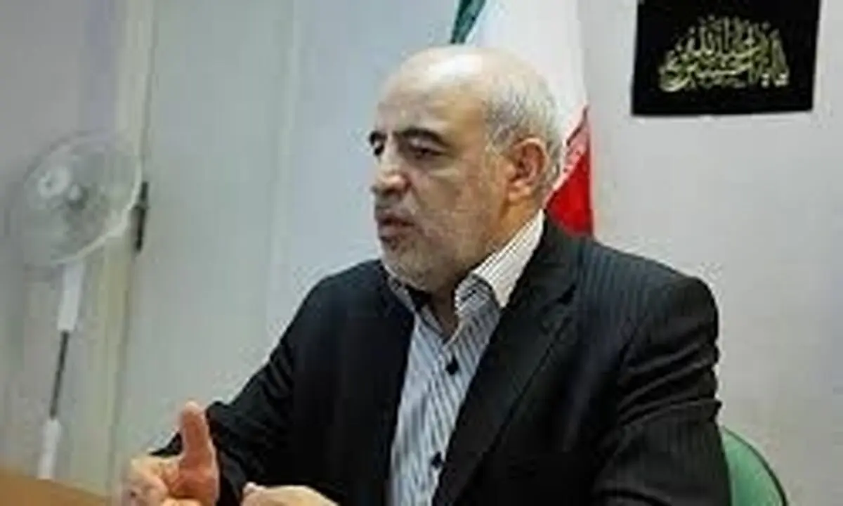 مطالبات پیمانکاران و کارگران پرداخت نشده است