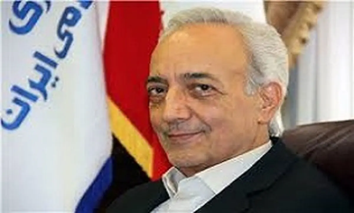 رئیس کل بیمه مرکزی استعفا داد      