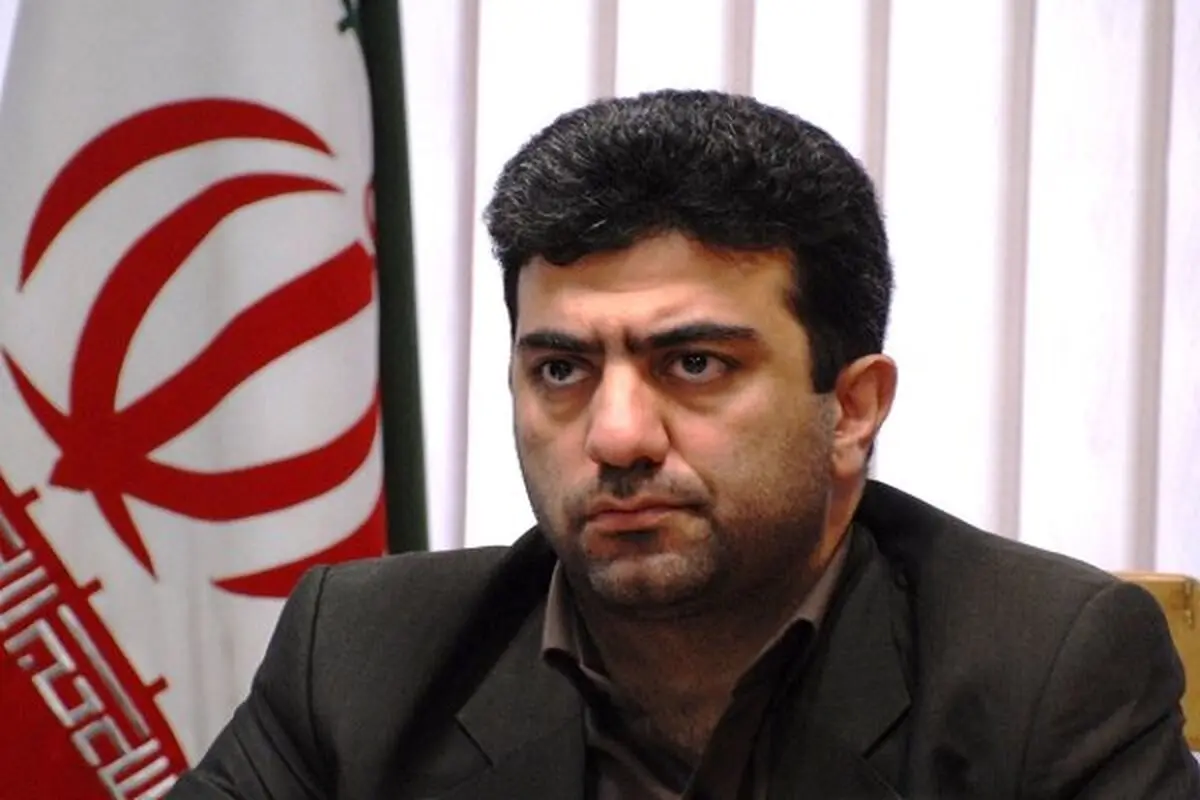 هیچ زباله ای روی زمین نمانده است!/ بعیداست در ماه های آتی پروژه قابل توجهی در شهر اجرا شود