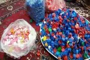 ساخت نخستین فرش 3*2 متری با درب پلاستیکی بطری در هرمزگان