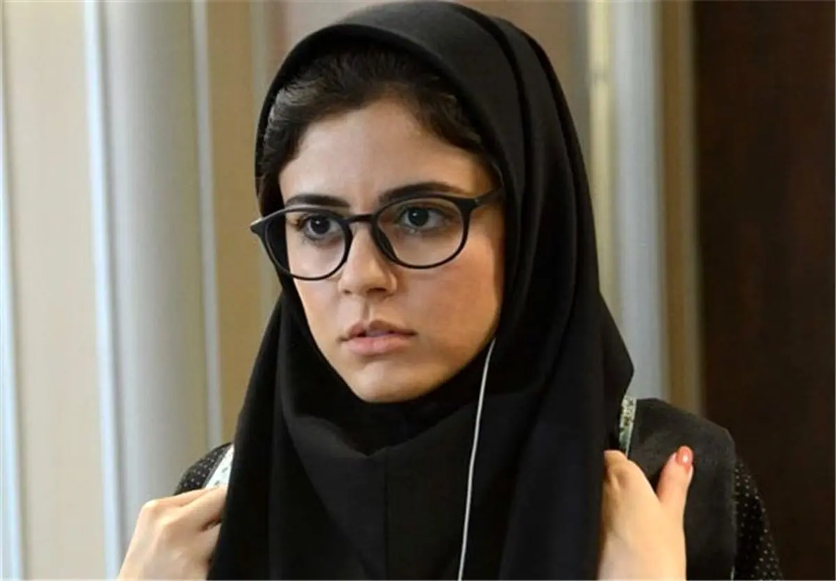 دختر؛ روایتی ناقص از شکاف بین نسلی و روابط دختران و پدران 