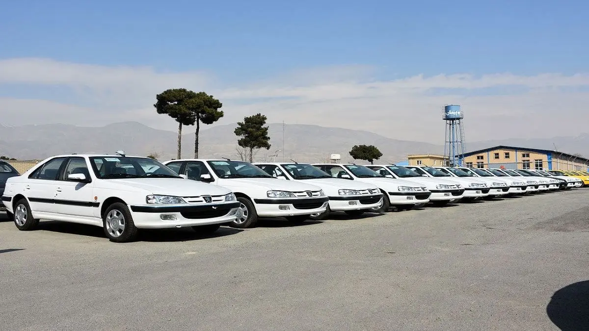 قیمت خودرو در بازار آزاد در ۱۳ تیر ۱۴۰۱+ جدول